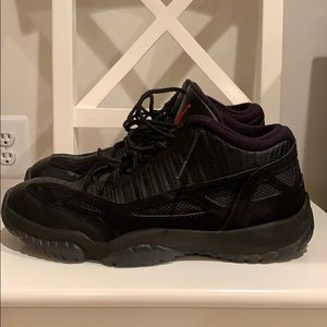 Air Jordan 11 Retro Low